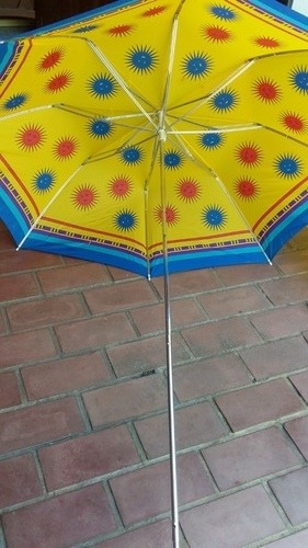 Imagen 4 de 8 de Sombrilla Playera, Camping O Lluvia