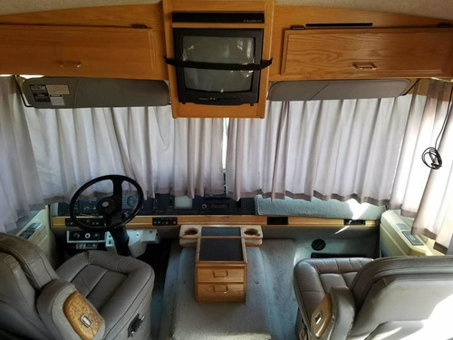 Imagen 1 de 10 de Fleetwood Limited