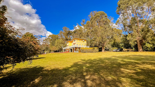 Venta Importante Posada En Sierra De Los Padres