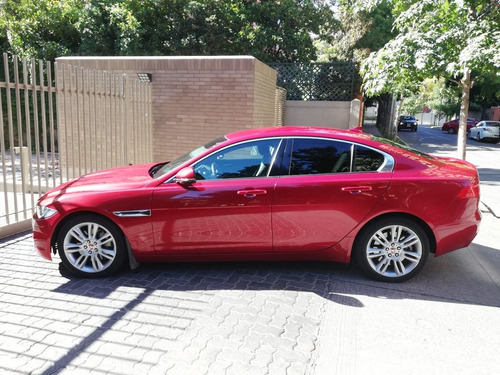 Jaguar Xe Pure 2.0 Turbo 250 Hp 49 Mil Km Año 2016