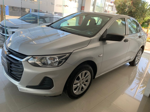 Imagen 1 de 11 de Chevrolet Onix 2021 Ls Tm