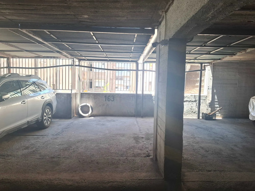 Miraflores - Estacionamiento (143873)