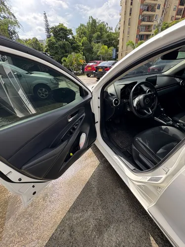 Mazda 2 Grand touring LX