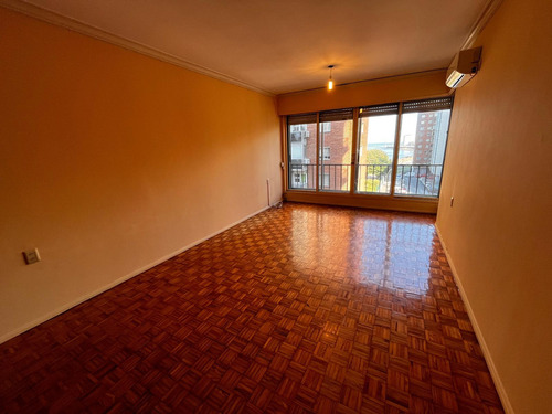 Apartamento - Venta - Centro Con Renta