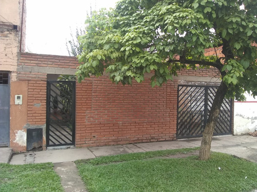 Casa En Venta En San Miguel De Tucumán
