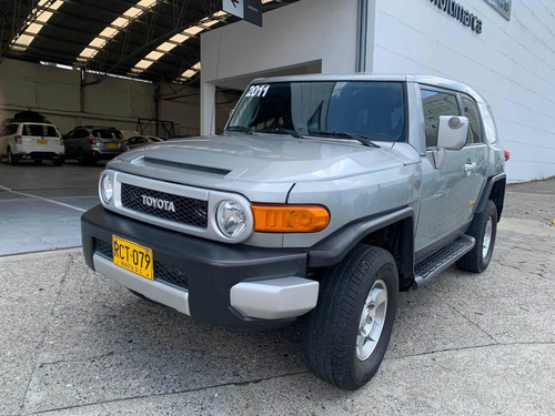 Toyota Fj Cruiser 4x4 At Gasolina Mod 2011