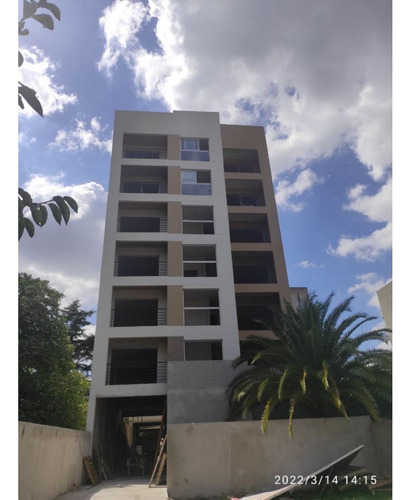 Departamento .2amb.dr Posadas Al 100.moreno