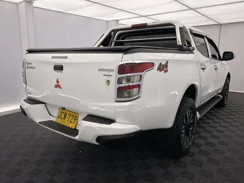 Mitsubishi L200 2.5l