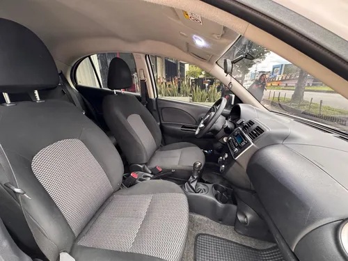 Nissan March 1.6 Sense