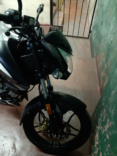 Imagen 11 de 25 de Bajaj Rouser Ns 160