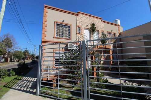 Imagen 2 de 16 de Oportunidad 2 Ambientes Planta Baja Con Cochera Al Frente