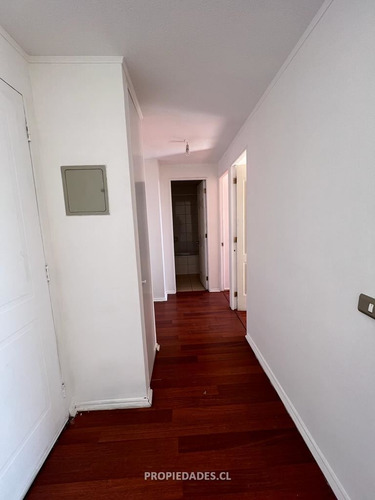 Departamento En Venta De 2 Dorm. En Independencia