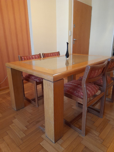 Mesa De Comedor Madera Con Esterillado Y Vidrio Mas 4 Sillas