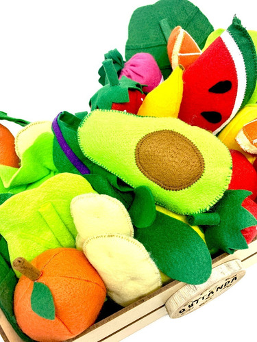 Imagem 2 de 6 de Comidinha Feltro Kit Pedagógico Frutas Legumes No Caixote Gr