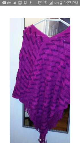 Poncho De Lana Color Fucsia Standar