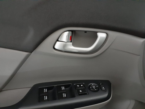 Imagem 13 de 14 de Honda Civic