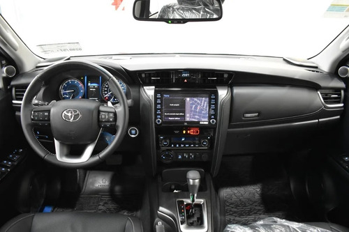 Toyota Sw4 2.8 Srx 177cv 4x4 7as At