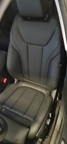 Imagen 14 de 24 de Bmw Serie 3 2020 3.0 330i Sedan Sport 252cv