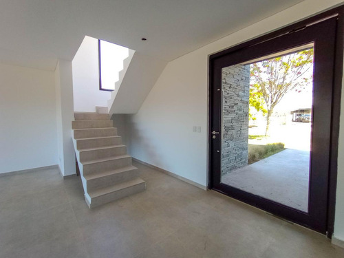 Imagen 19 de 30 de ¡precio Especial Por Las Fiestas! Casa En Venta San Matías 6 Ambientes A Estrenar, Área 4 - Escobar