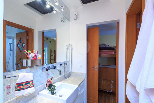 Imagem 21 de 30 de Casa-venda- 3 Dormts-chacara Monte Alegre - Reo567849