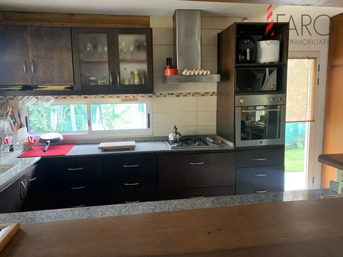 Casa En Barrio Privado En Jardines De Córdoba 4 Dormitorios Con Parrillero