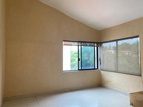 Miraval A Unas Cuadras De Plaza Cuernavaca - Roq-968-cs