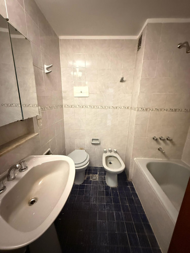 Buen Pastor, Corazon De Nueva Cordoba Semi Piso Con Cochera Y Balcon Terraza