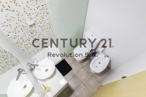 Imagen 8 de 17 de Vendo Departamento De 1 Dormitorio En Edificio Carmen - Calidad Fundar