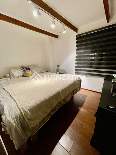 Casa En Venta De 3 Dorm. Con 140 Mt2 De Terreno En Maipú