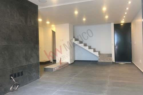 Imagen 9 de 25 de Pent House Tipo Butique Con Roofgarden/terraza, Zona Muy Tranquila Y Segura.