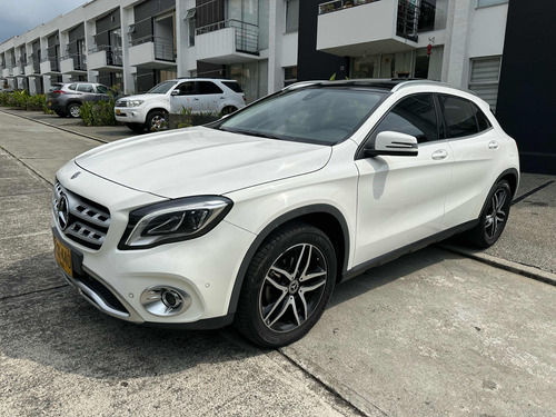 Mercedes-Benz Clase GLA 1.6 Urban