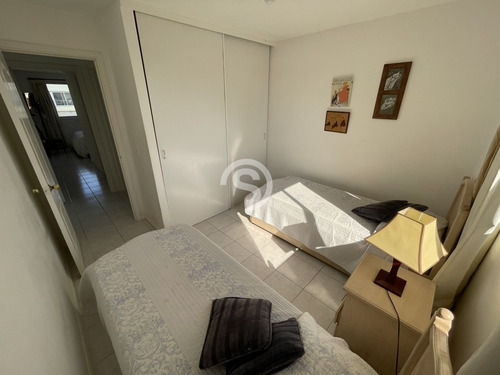Apartamento De 2 Dormitorios En Excelente Precio- Ref: 4820