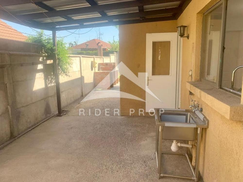 Condominio Camino Del Canelo - Alto Macul / Como Nueva