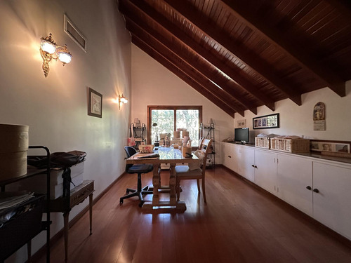 Casa En Adrogue