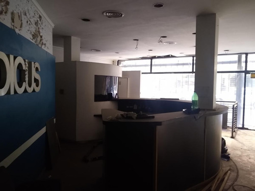 Imagen 5 de 19 de Edificio Comercial - Microcentro