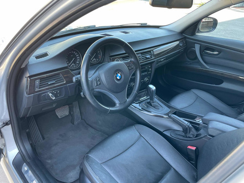 Imagen 5 de 7 de Bmw Serie 3 2.5 325ia Bussines At 2012