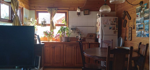 Imagen 2 de 14 de Grupo Patagonia Vende Casa De 2 Dormitorios En Barrio San Fernando, Vega San Martín, San Martín De Los Andes, Patagonia Argentina