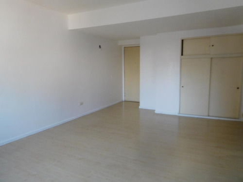 Imagen 7 de 30 de Centro, A Mts De Florida Y Galerias Pacifico, Depto 3 Ambientes , 2 Baños, Cocina 6 X 3 Mts, 88 M2