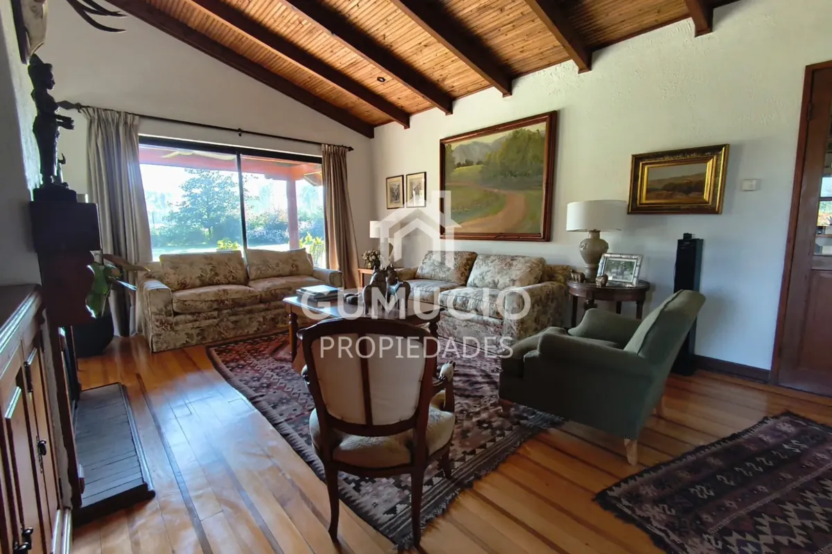Imagen 3 de 24 de Casa Las Mercedes, Requinoa