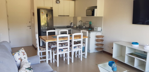 Arriendo Cómodo Depto. 2 Dorm/ Papudo Laguna- 5 Personas