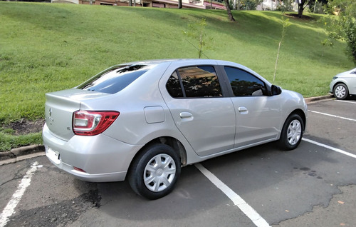 Renault Logan 1.6 Expression Hi-power 4p