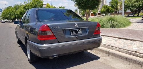 Imagen 3 de 7 de Mercedes-benz 220 Elegance