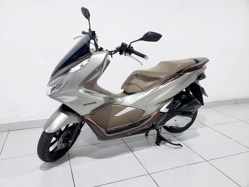 Honda Pcx 150 Dlx 2022 Prata