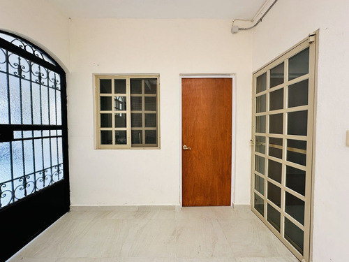 Casa En Venta En Benito Juarez Norte, Merida.