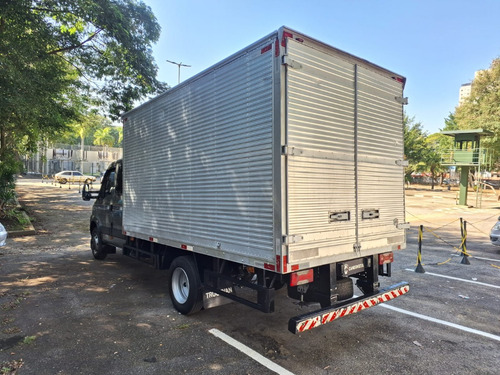 Iveco 70c16 Hd Cabine Dupla - 2011 Com 166.664 Km + Bau