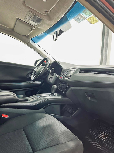 Imagen 8 de 11 de Honda Hr-v 2017 1.8 Ex 2wd Cvt