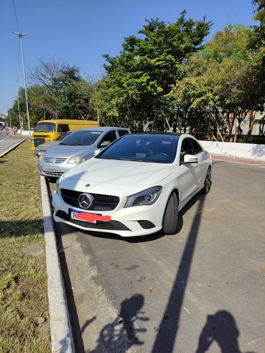 Imagem 1 de 15 de Mercedes-benz Classe Cla 2016 1.6 Urban Turbo Flex 4p