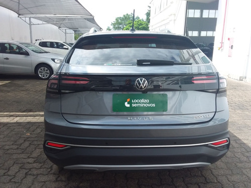 Volkswagen Nivus 1.0 200 TSI TOTAL FLEX HIGHLINE AUTOMÁTICO