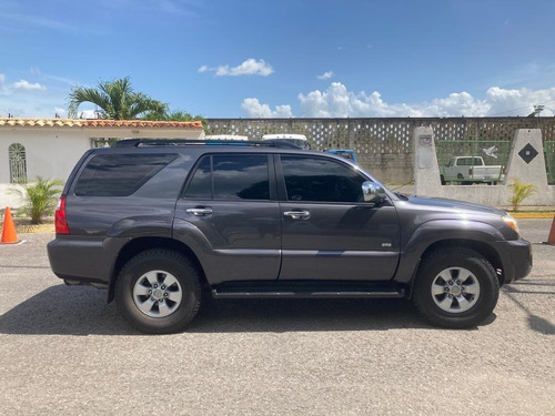 Imagen 4 de 15 de Toyota 4runner Sr5