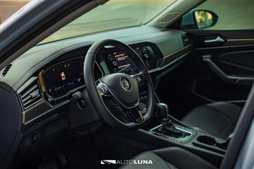 Volkswagen Vento Highline 1.4t Fsi Triptronic 2018